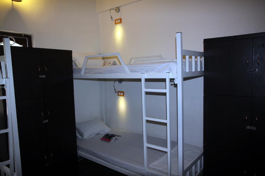 מוריג'ים Wanderers Hostel חדר תמונה
