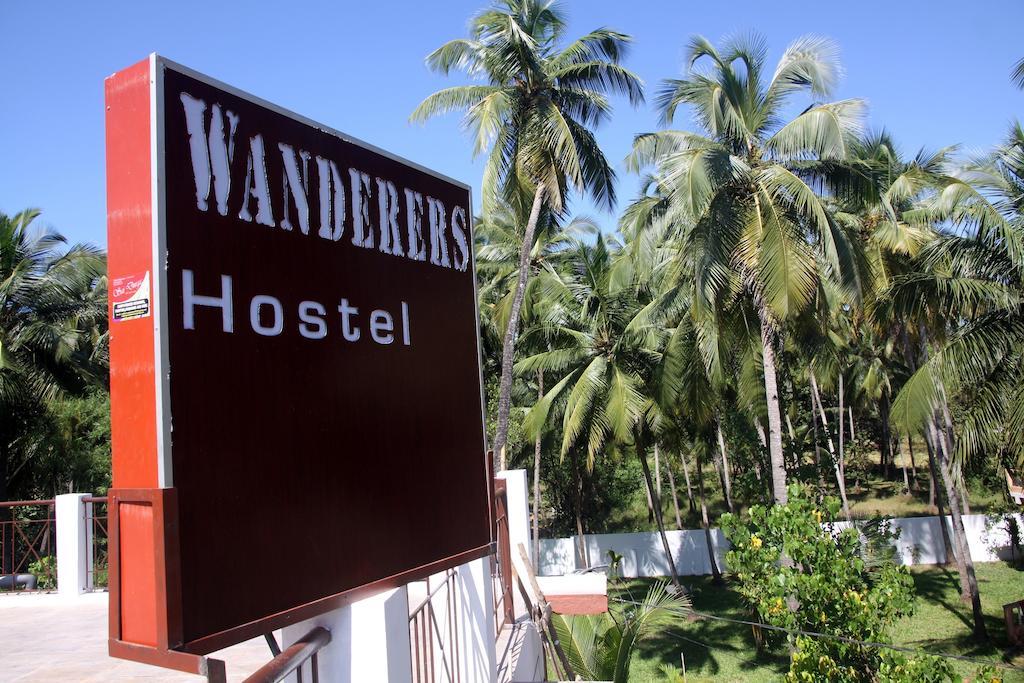 מוריג'ים Wanderers Hostel מראה חיצוני תמונה