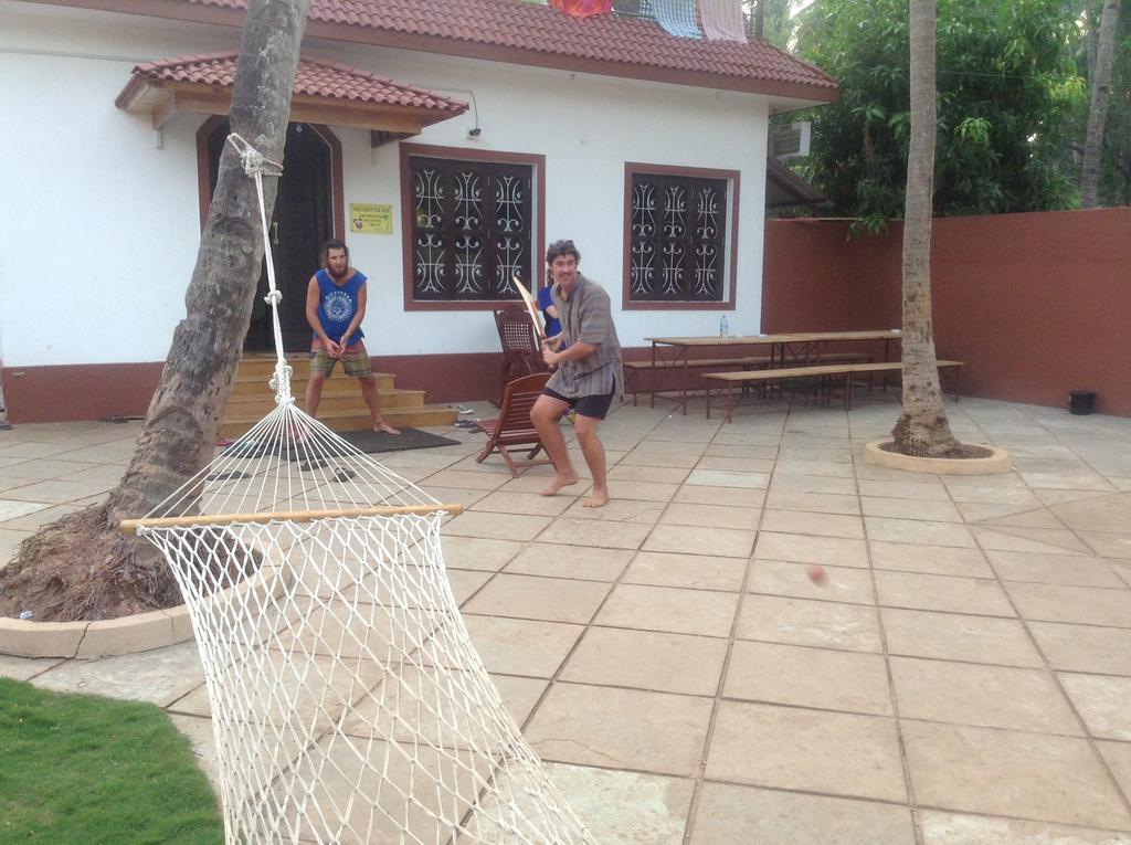 מוריג'ים Wanderers Hostel מראה חיצוני תמונה
