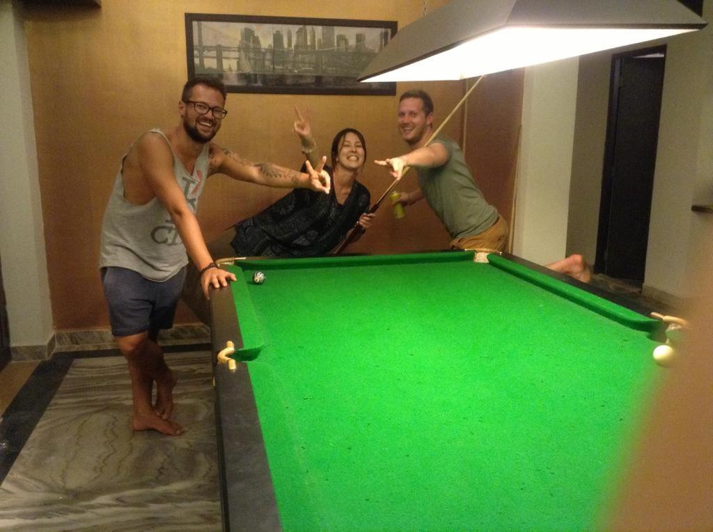 מוריג'ים Wanderers Hostel מראה חיצוני תמונה